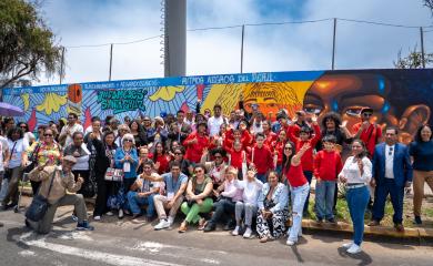 Ministerio de Cultura inaugura mural en homenaje a Nicomedes Santa Cruz en Miraflores